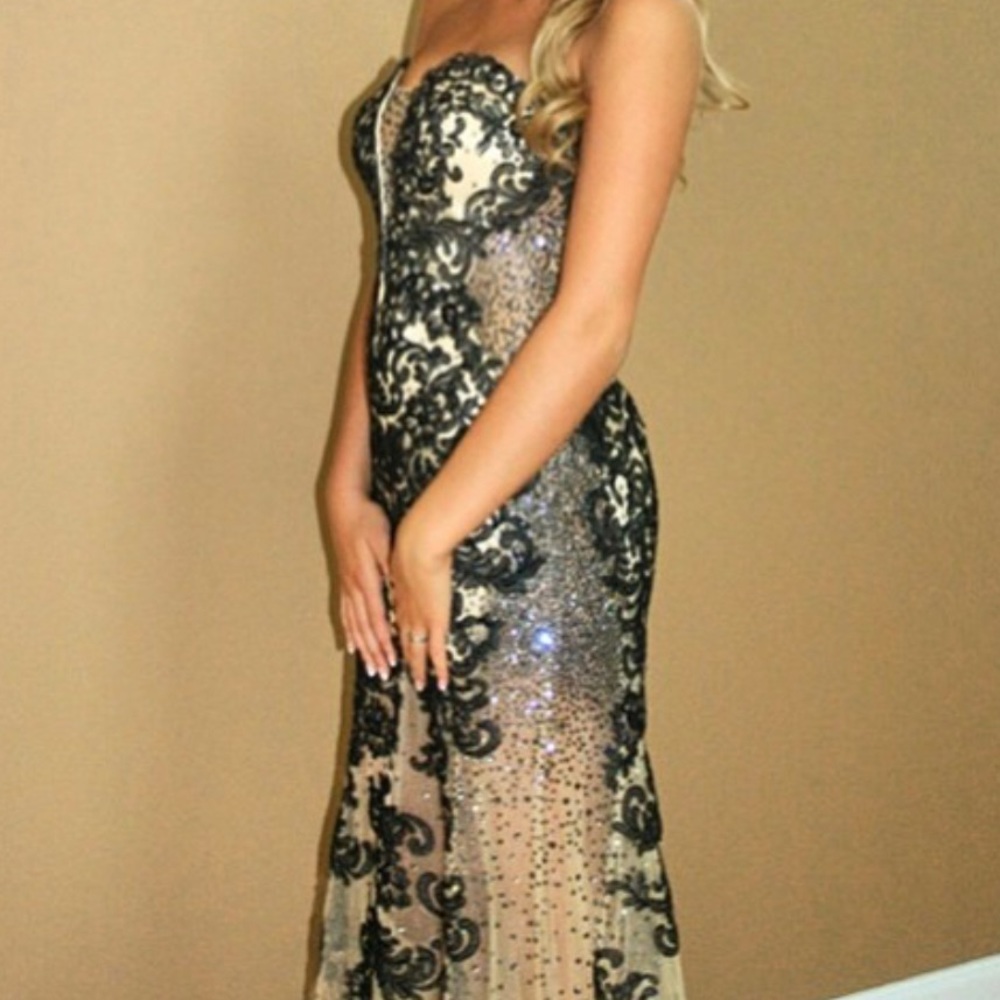 Prom dress